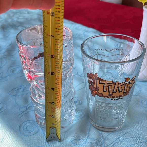 Two unused  Tiki Glass Cups - Picture 8 of 9